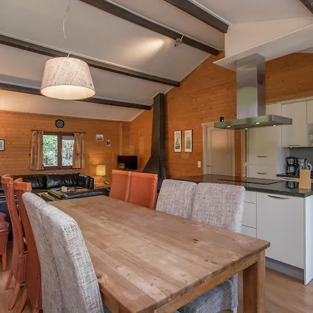 Σαλέ Chalet In Manhay For 9 Person