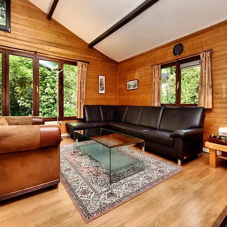 Chalet In Manhay For 9 Person Σαλέ *