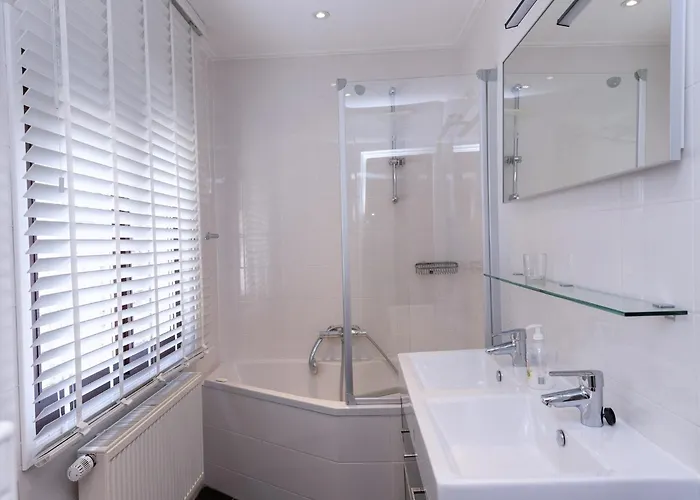 In For 9 Person Шале *