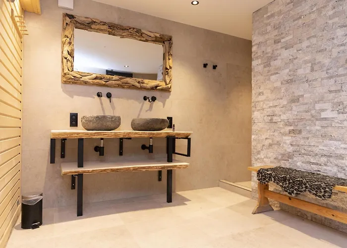 Chalet In Manhay For 9 Person